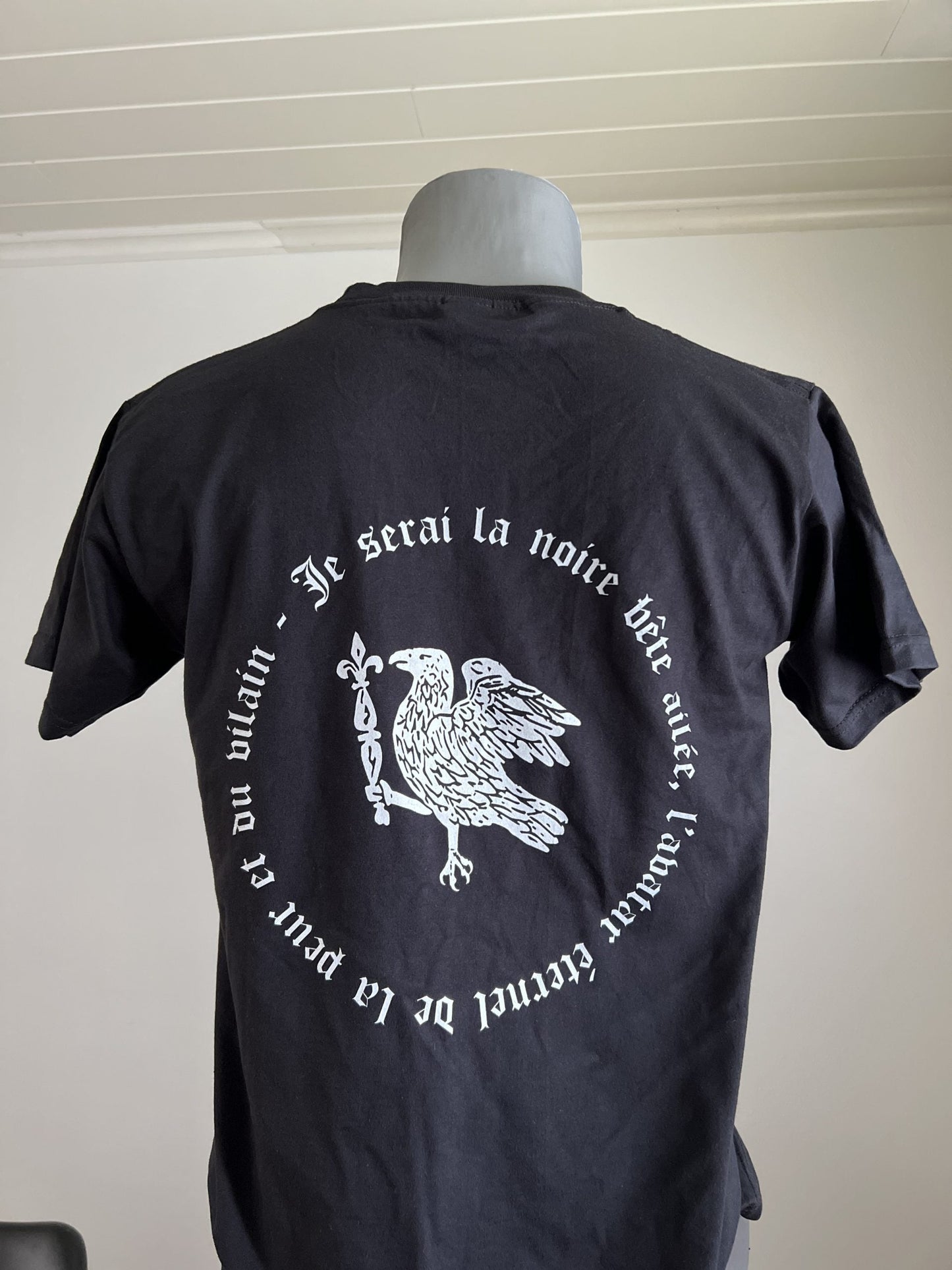 AKITSA T-SHIRT