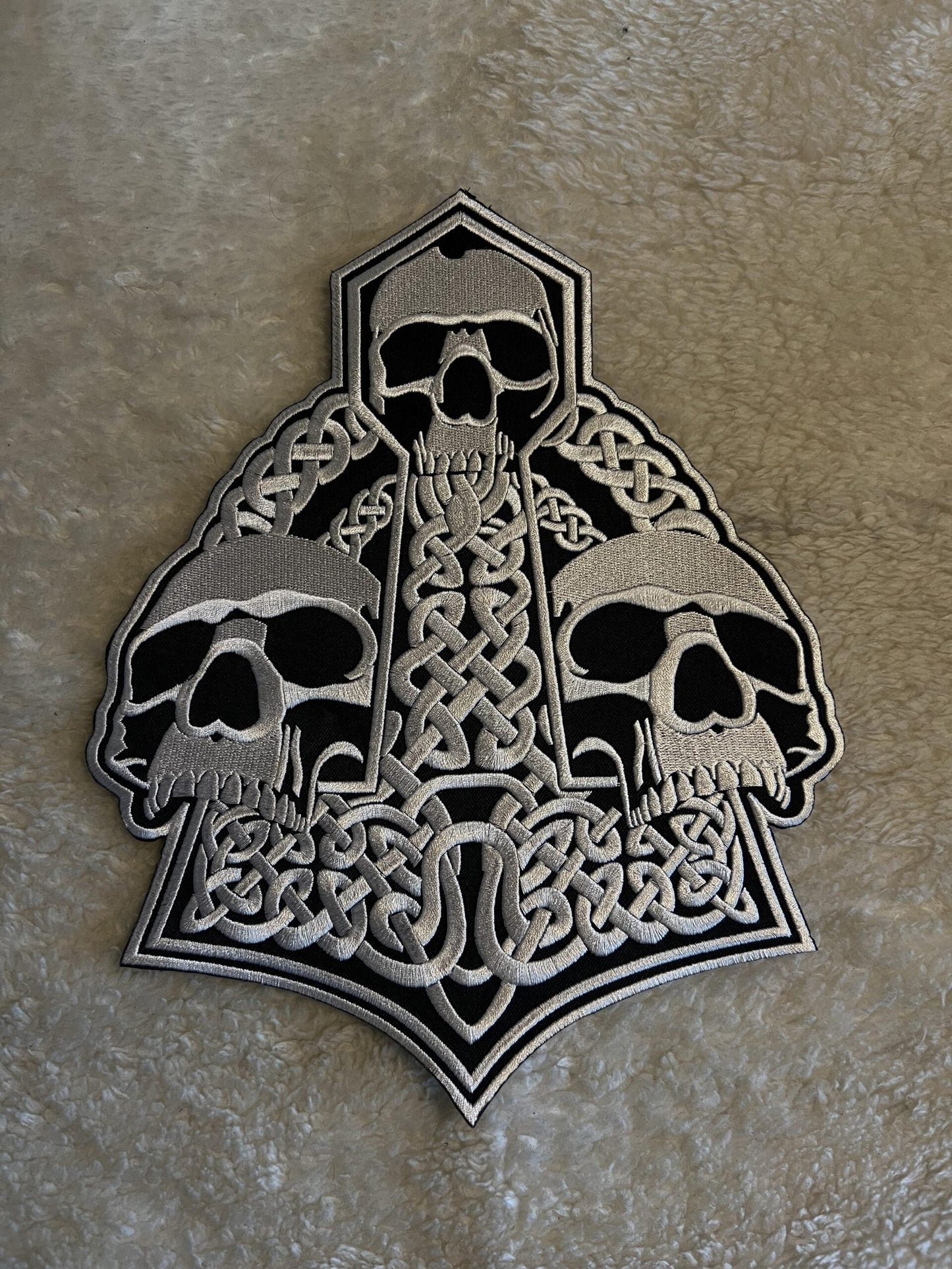 THORS HAMMER WITH SKULLS BACK PATCH